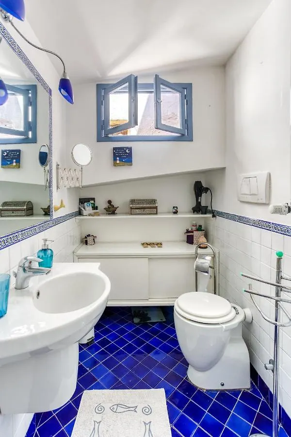 Maggiore 145 Apartment With Private Garden - Rione Monti Rome